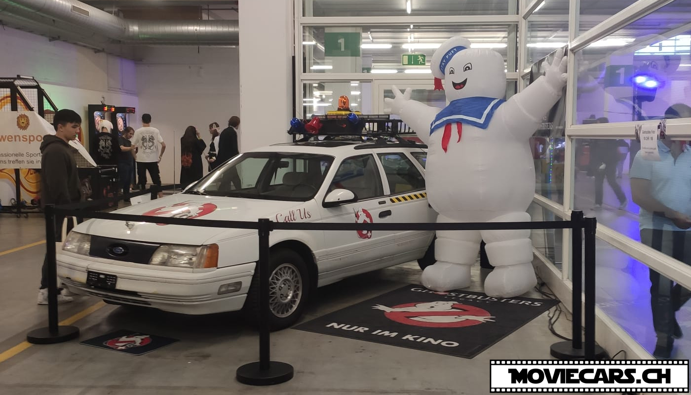 Swiss Ghostbusters Ford Taurus 2