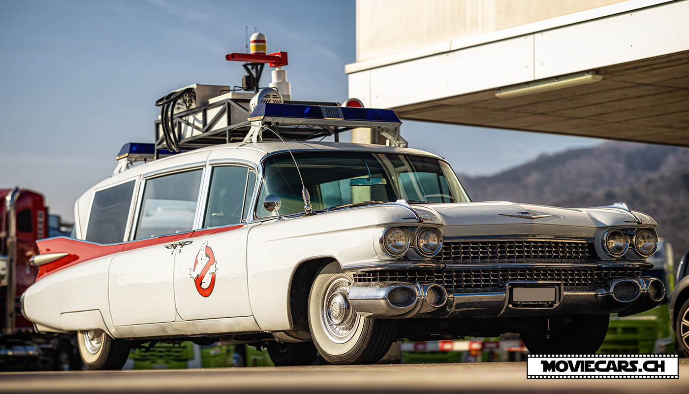 Ghostbusters ECTO 1 B
